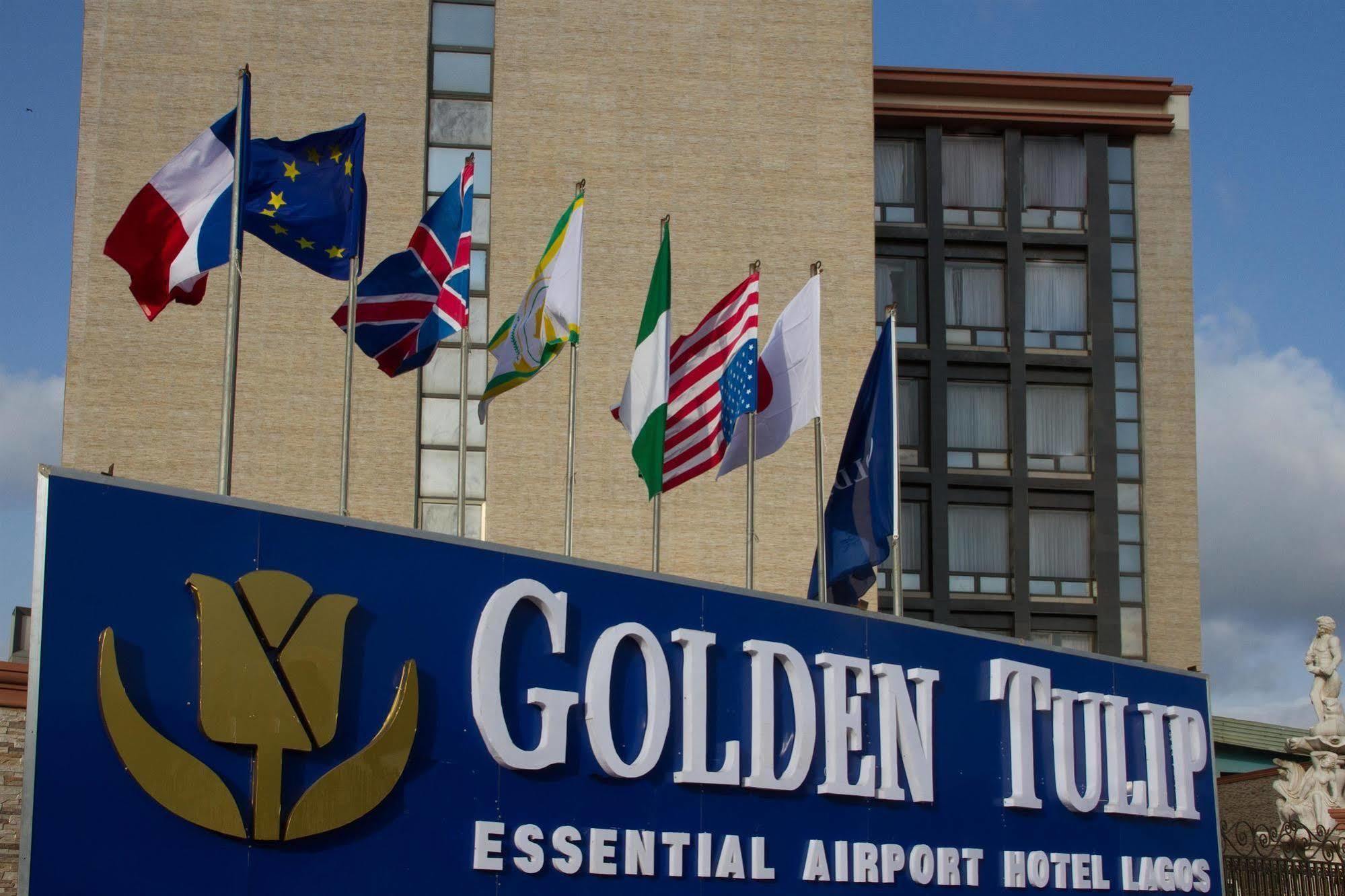 Golden Tulip Essential Lagos Airport Hotel ภายนอก รูปภาพ